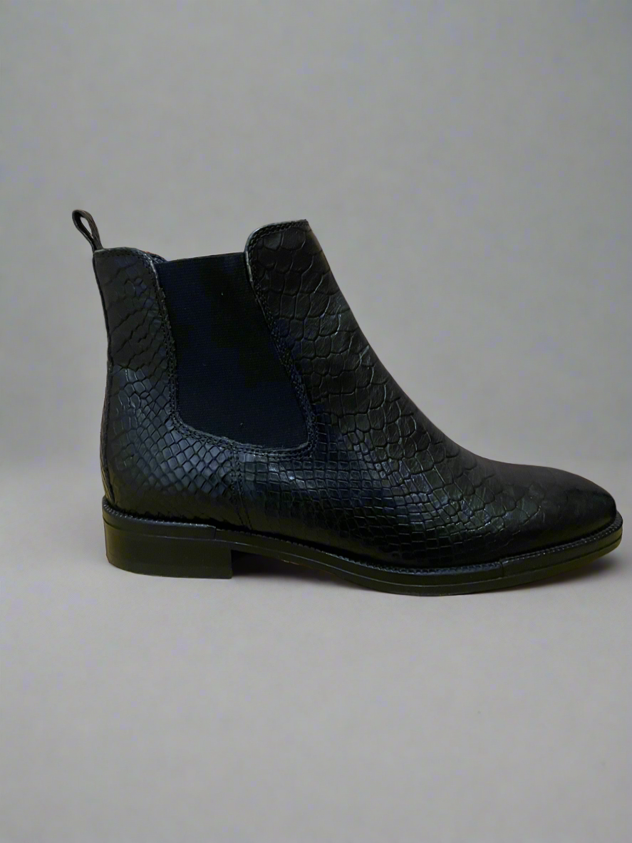 Lisa Kay ‘Sadie’ Ankle Boot