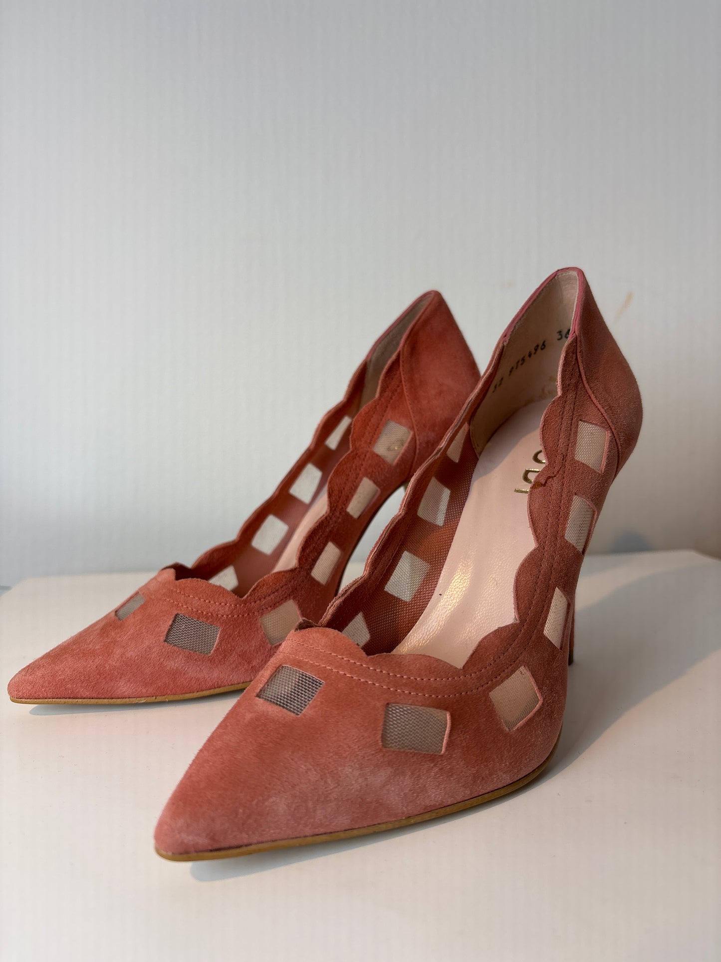 Lodi ‘Vivero’ Court Shoe