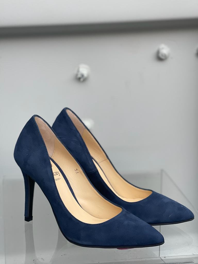 Lisa Kay 'Cat' Court Shoe