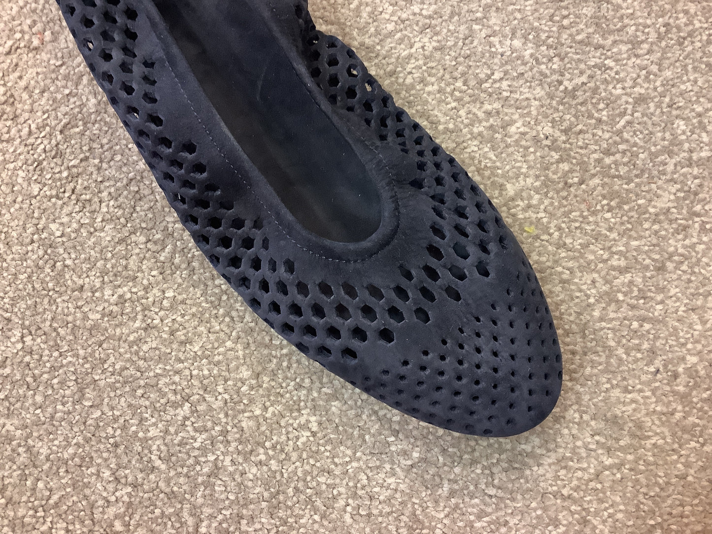 Arche ‘Onakho’ Cut Out Pump