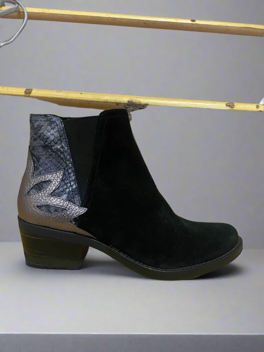 Kanna ‘Hyde Park’ Ankle Boot