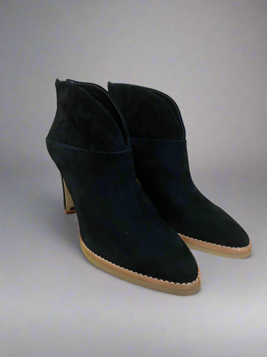 Lola cruz ‘Elle’ Ankle Boot