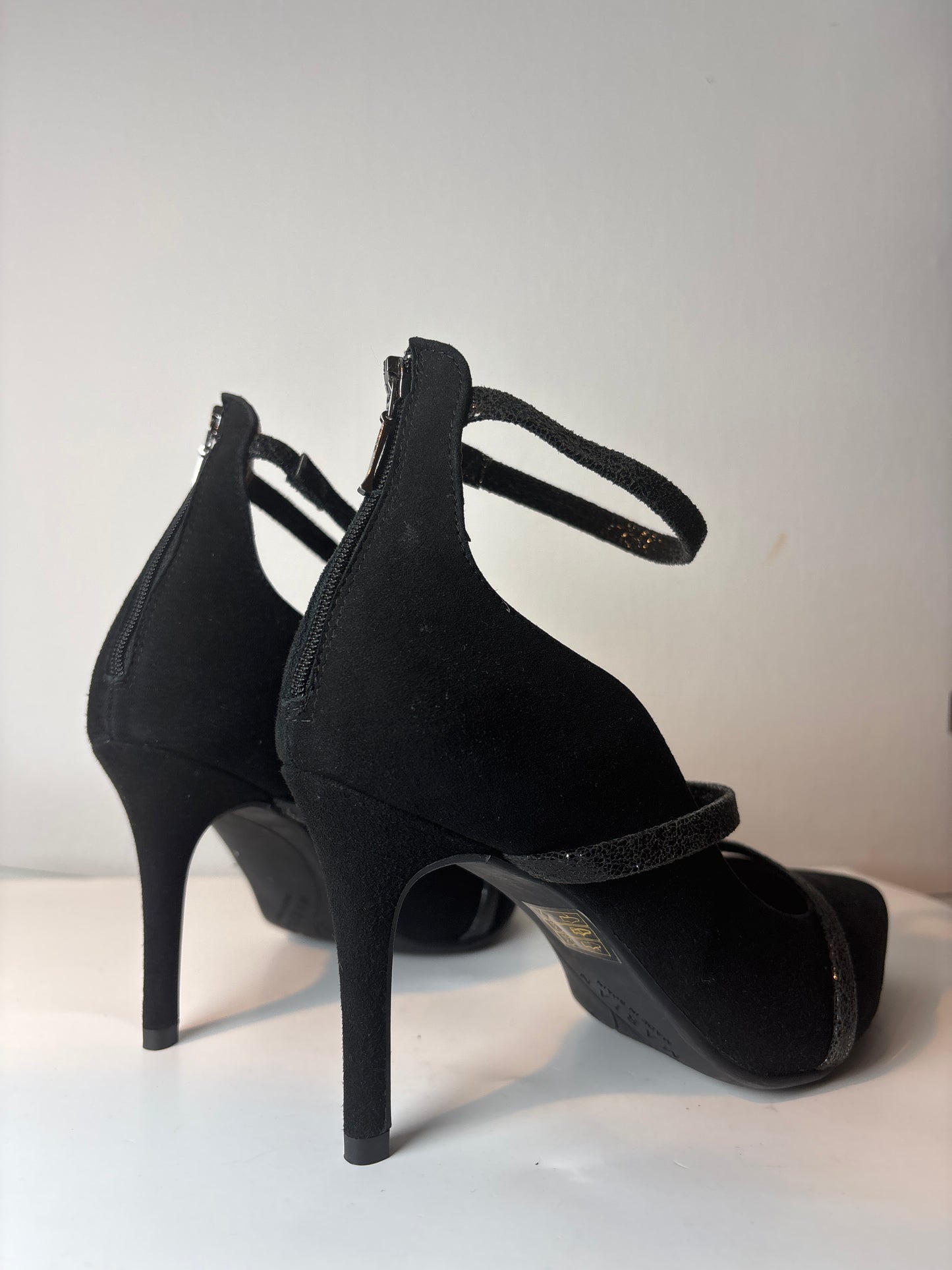 Marian ‘Alex’ Court Shoe