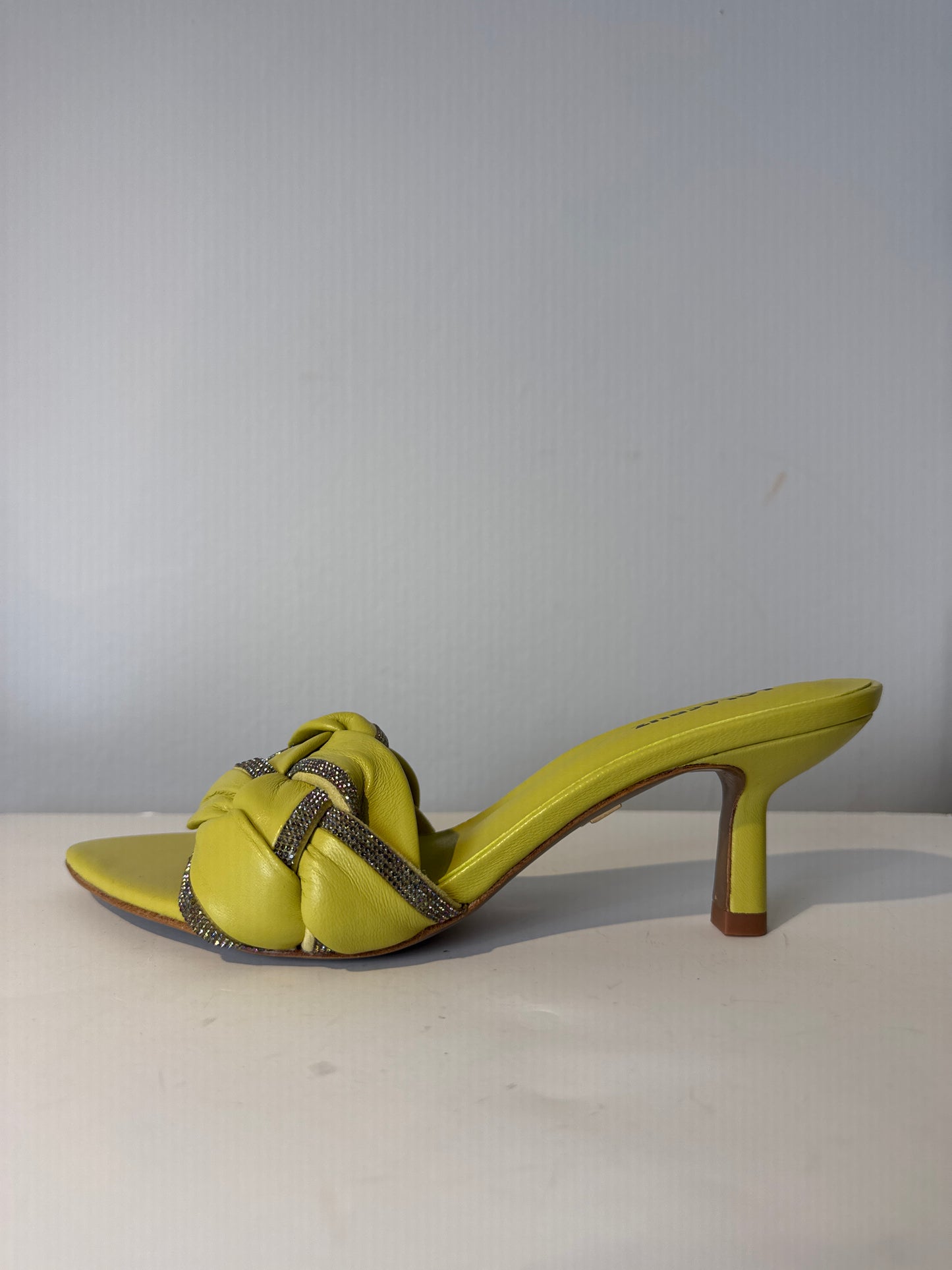 Lola Cruz ‘Mindy’ Mule