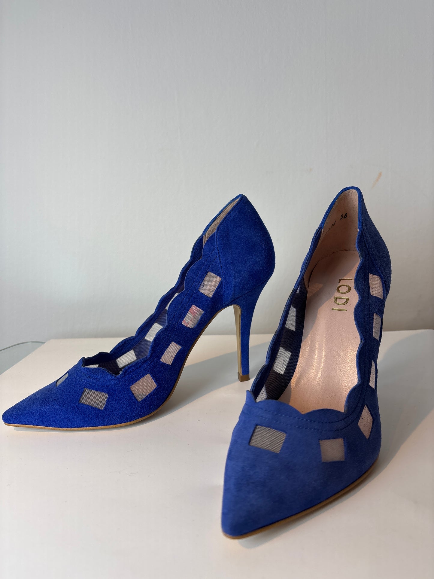 Lodi ‘Vivero’ Court Shoe