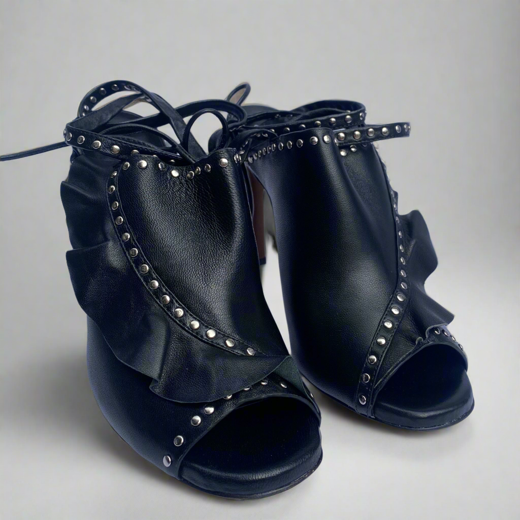 Lola Cruz 'Lee' Sandal