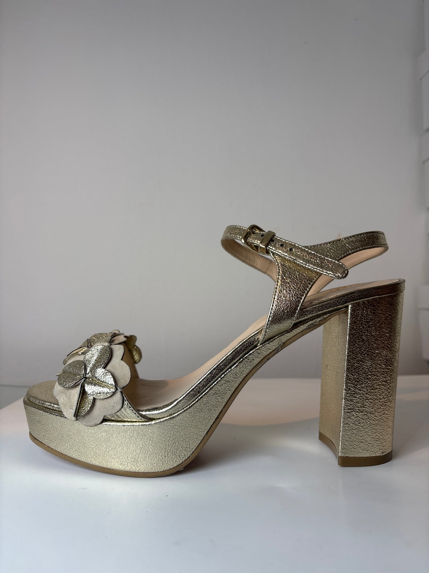Eva Luna ‘Lola’ Sandal