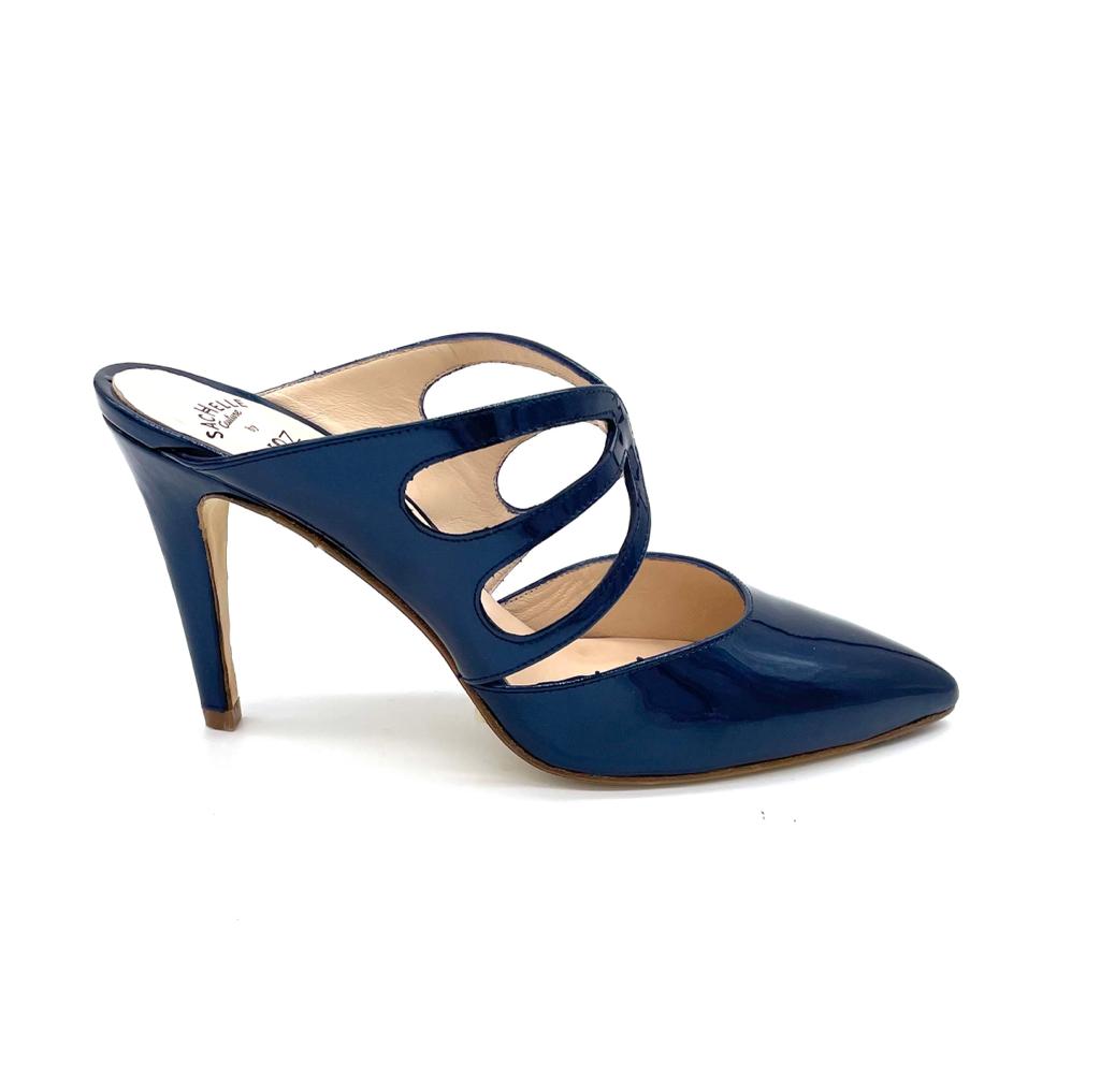 Nicola Sexton 'Candice'