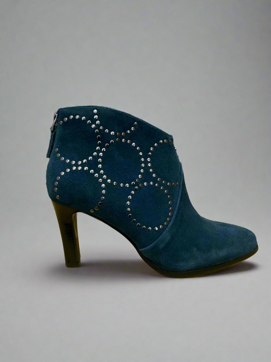 Lola Cruz ‘Teal Circle’ Ankle Boot