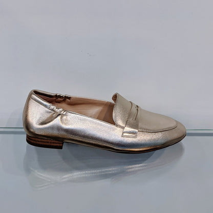 Peter Kaiser 'Helen'