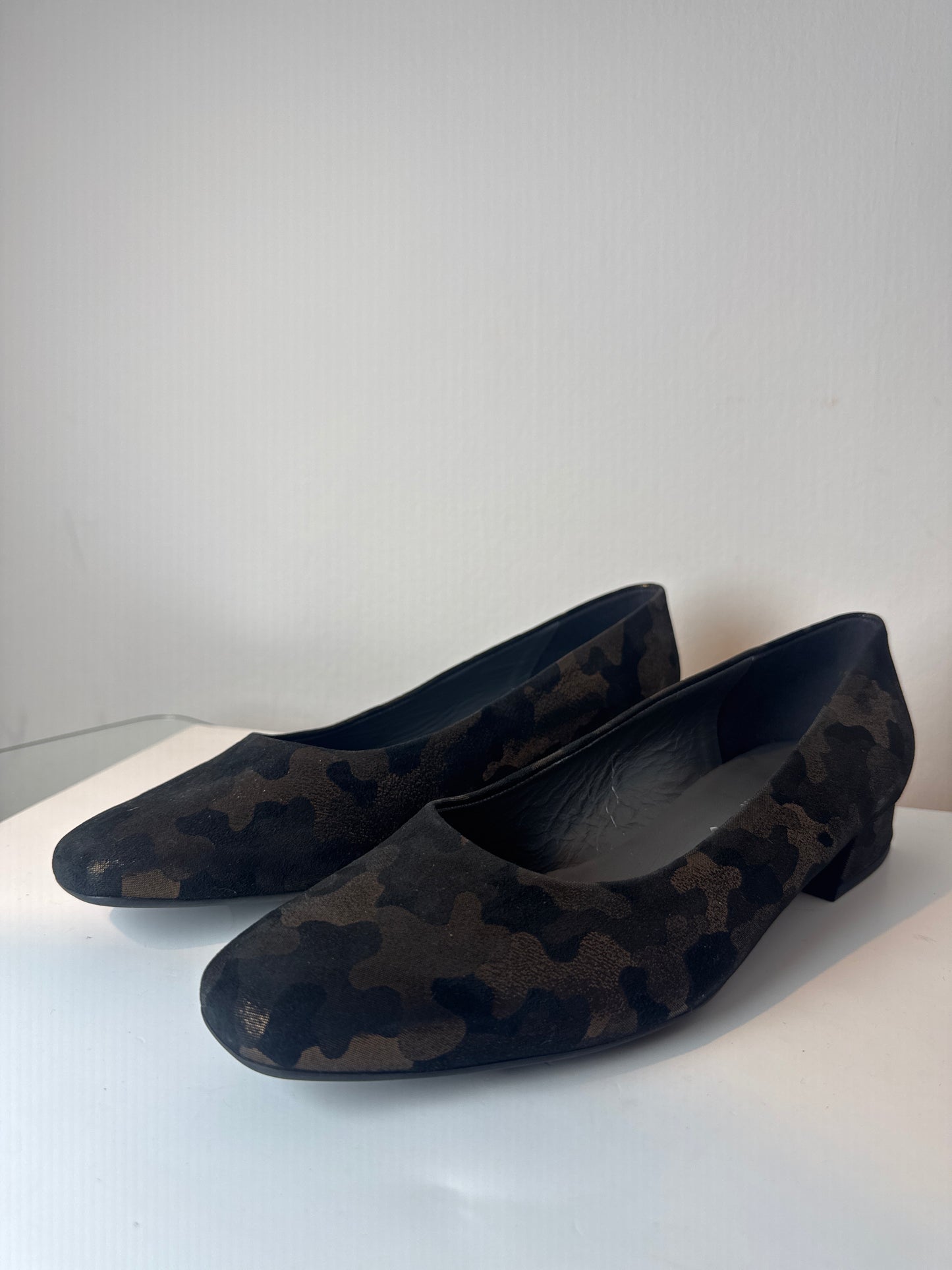 Peter Kaiser 'Zenia' Pump