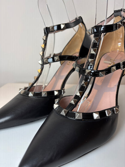 Lodi 'Valentino' Court Shoe