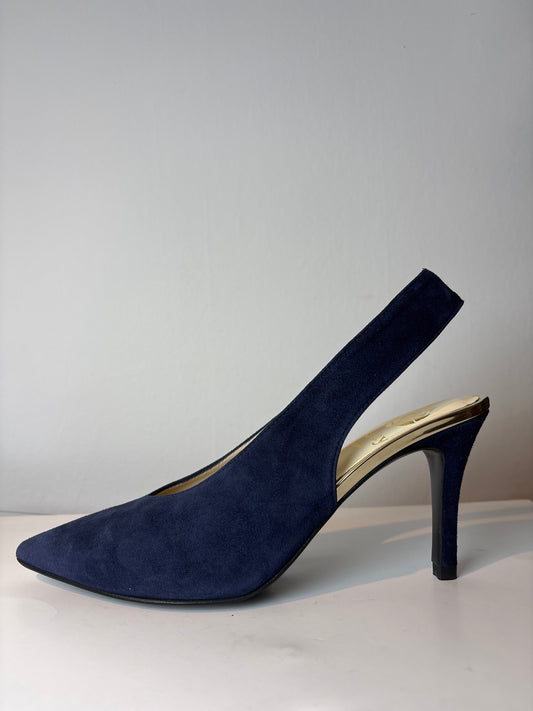 Lisa Kay ‘Elsa’ Court Shoe