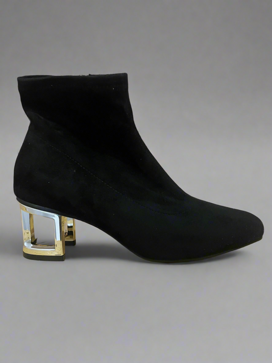 Lisa Kay ‘Strutt’ Ankle Boot