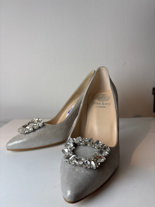 Lisa Kay ‘Luna’ Court Shoe