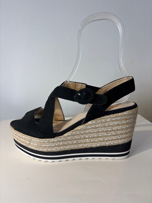Kanna ‘Kate’ Sandal