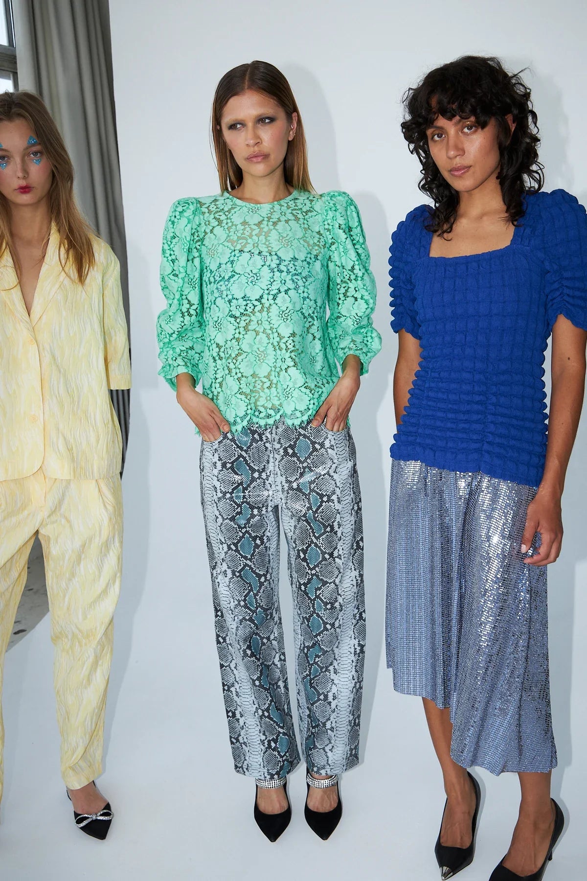Stella Nova ‘Minty’ Lace Blouse
