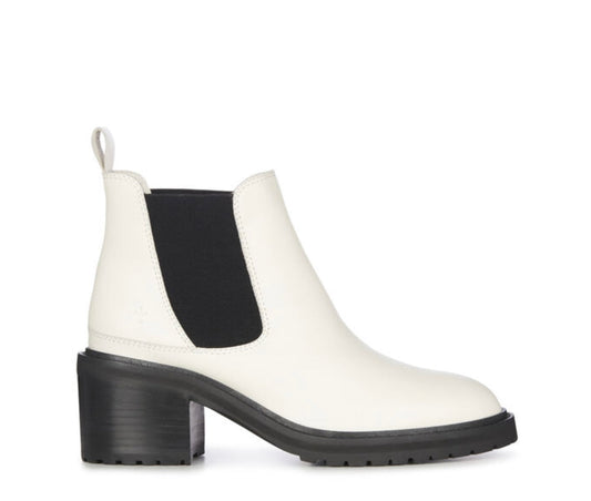 EMU Australia 'Clare' Boot